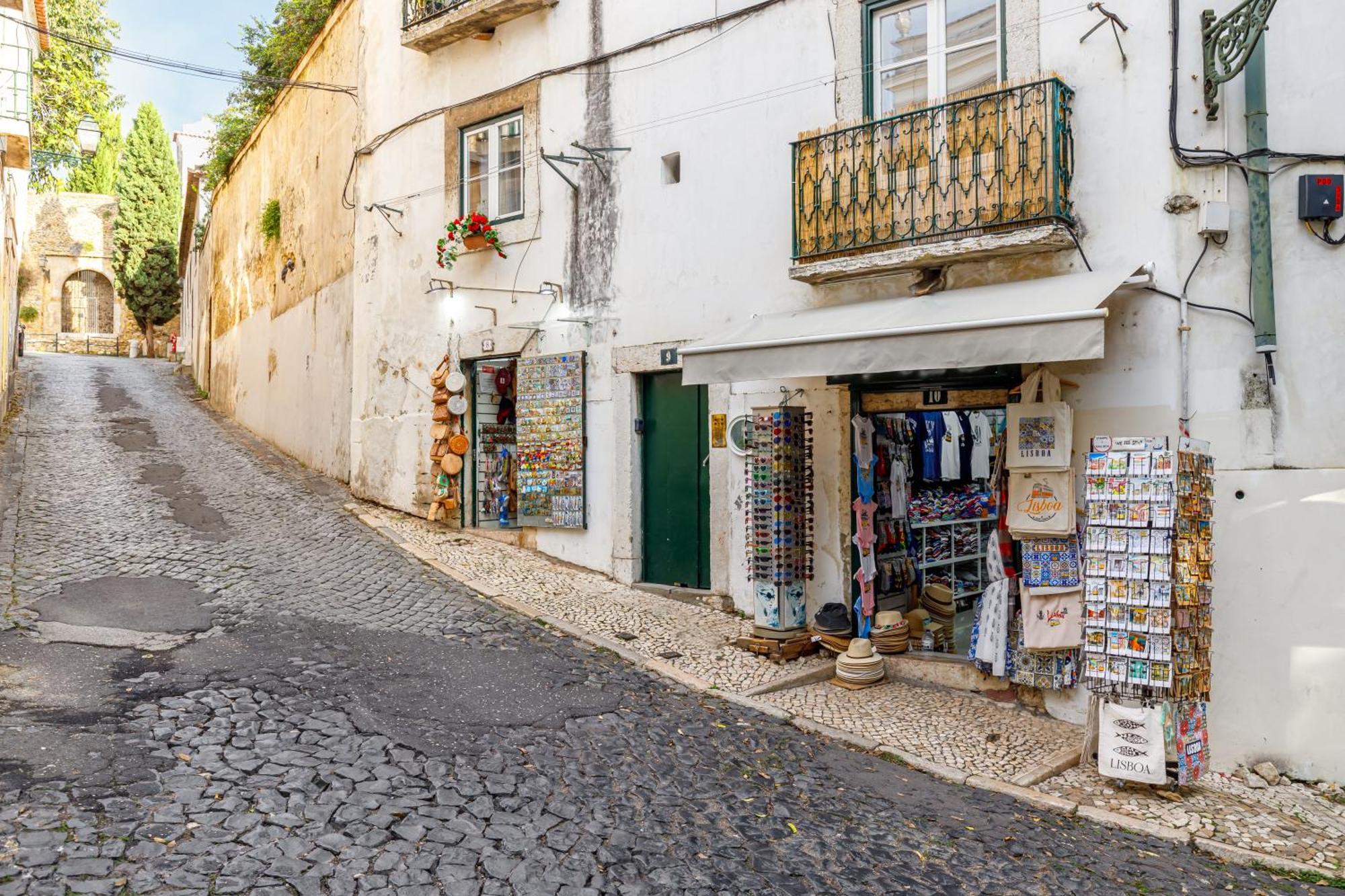 Sublime Apt Medieval Alfama Lisboa Ngoại thất bức ảnh